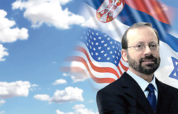 Јасеновац је балкански Аушвиц, то свет не зна, Срби се неће одрећи КиМ, као што ни Израел неће Јерусалима: Мајкл Фројнд о паралелама страдања нашег и јеврејског народа


